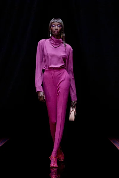 Look 12